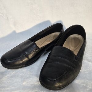 Women's Black Leather Loafers
